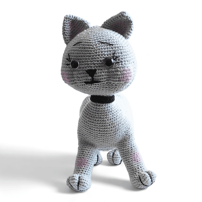 El Yapımı Gri Amigurumi Örgü Kedi – Sevimli ve Yumuşak Oyuncak Kedi